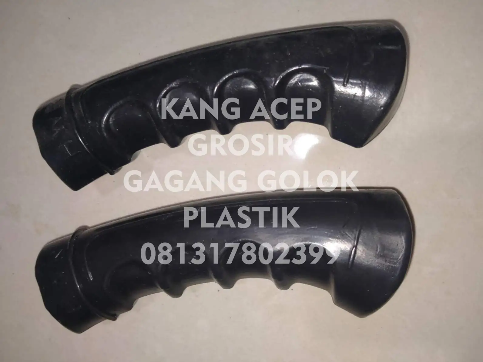 Grosir Gagang Golok Plastik di Bandung Model Tapak Hitam