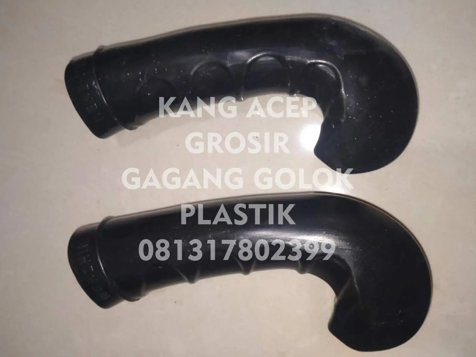 Grosir Gagang Golok Plastik di Bandung Model Tapak Bengkok Hitam